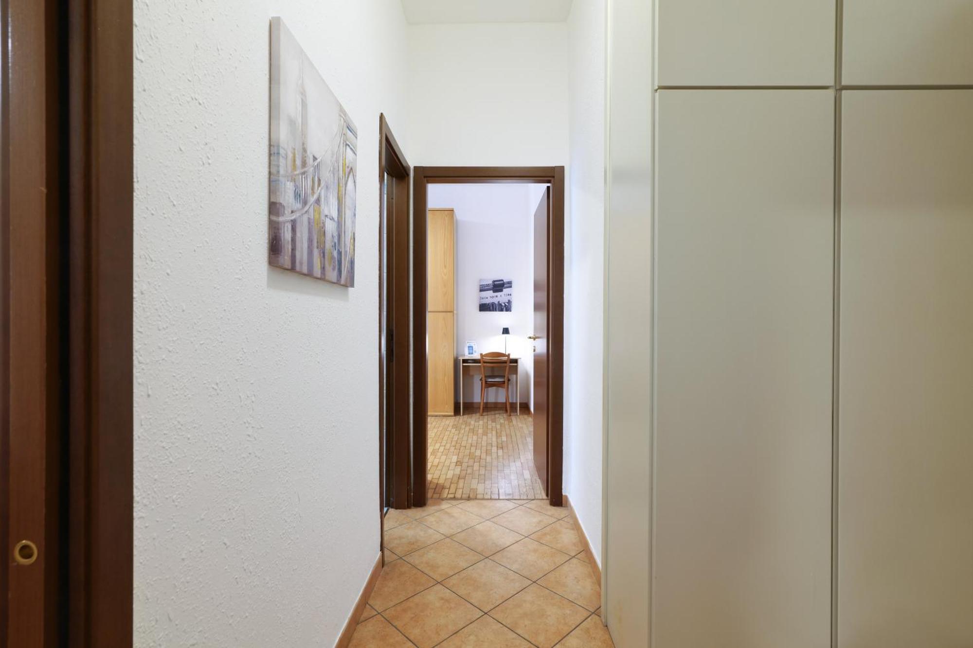 Apartamento Primopiano - Venezuela Milán Exterior foto