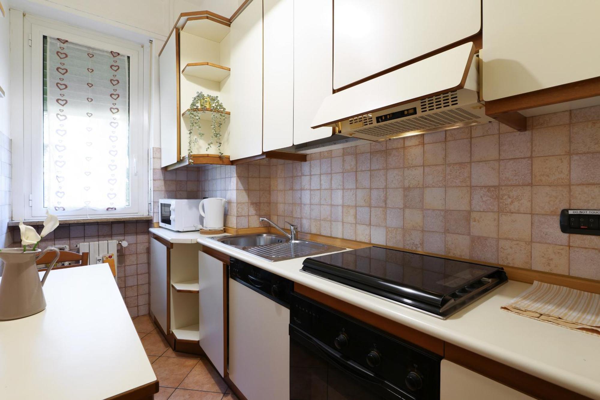 Apartamento Primopiano - Venezuela Milán Exterior foto
