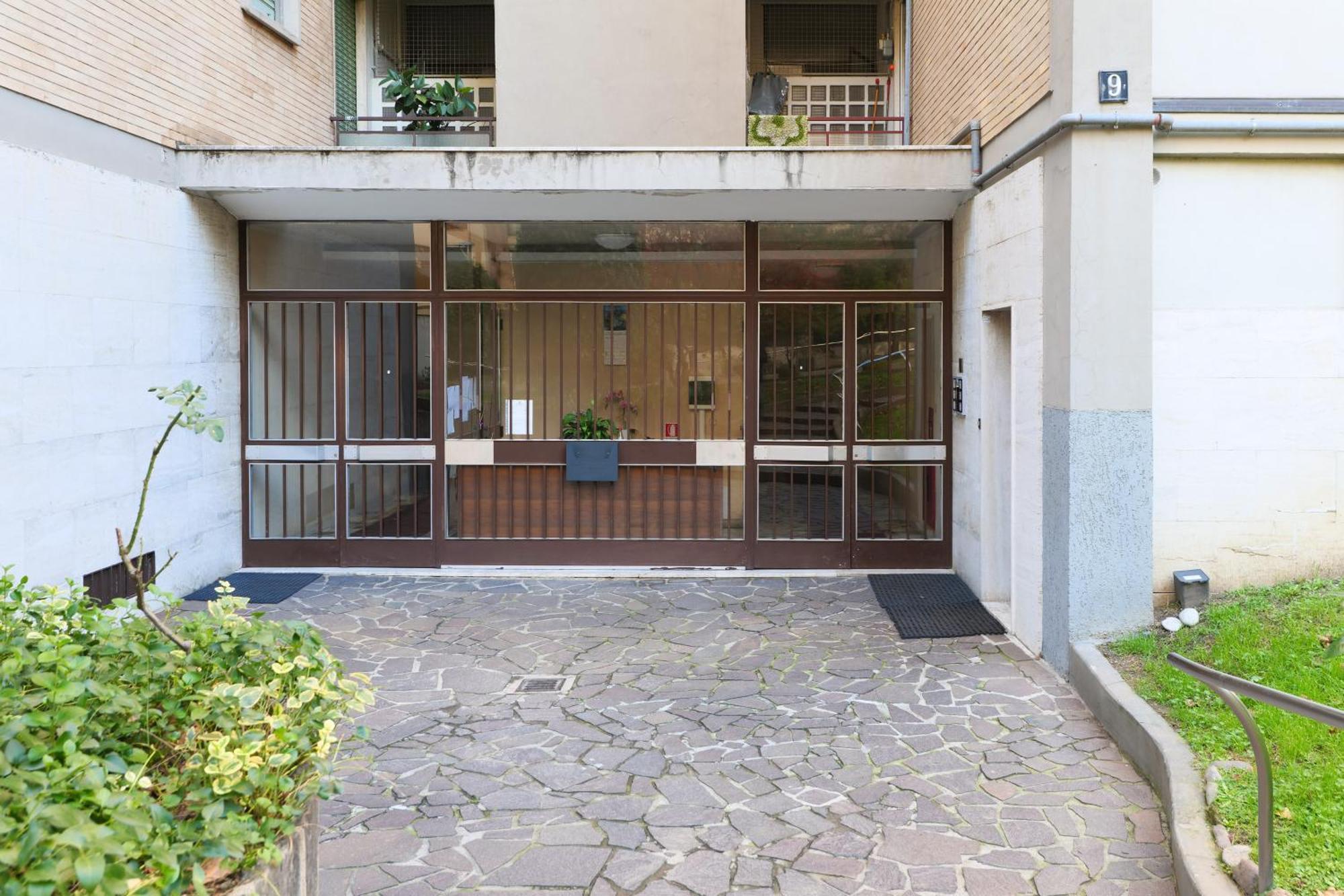 Apartamento Primopiano - Venezuela Milán Exterior foto